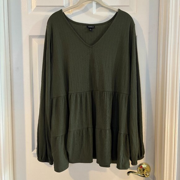 Torrid Tiered Blouson Top - Picture 1 of 4